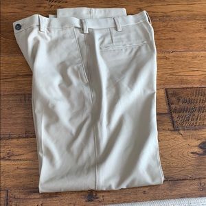 Brand New men’s Haggar H26 performance dress pant